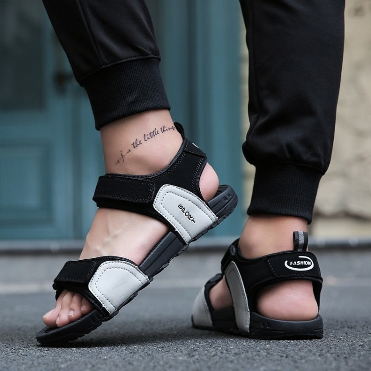 Trendy Fashion Non-slip Wearable Sandals for Men