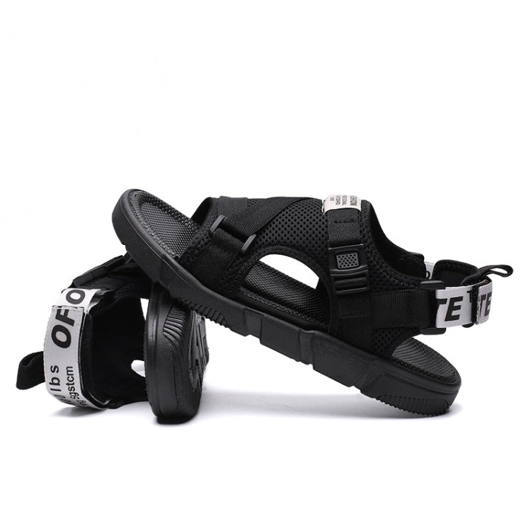 Youth Trend Breathable Mesh Comfortable and Wearable Sandals for Men