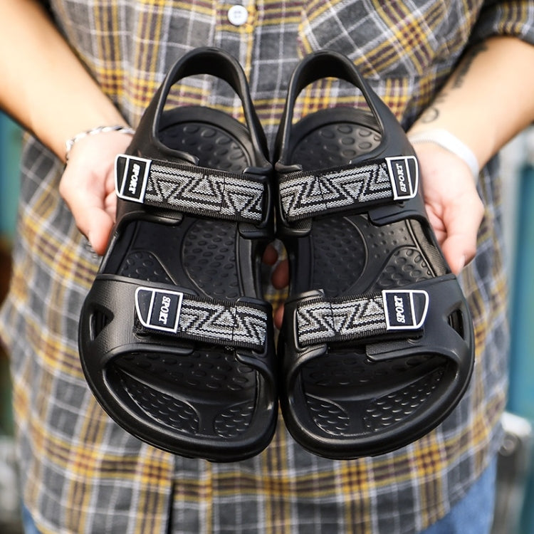 Comfortable Breathable Webbing Beach Sandals for Men