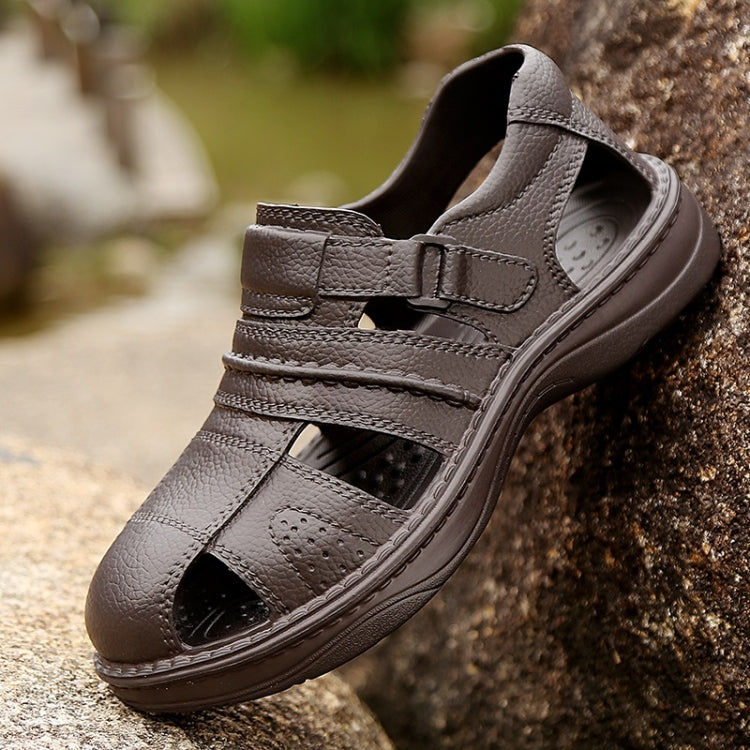 Comfortable and Breathable Casual Beach Sandals for Men