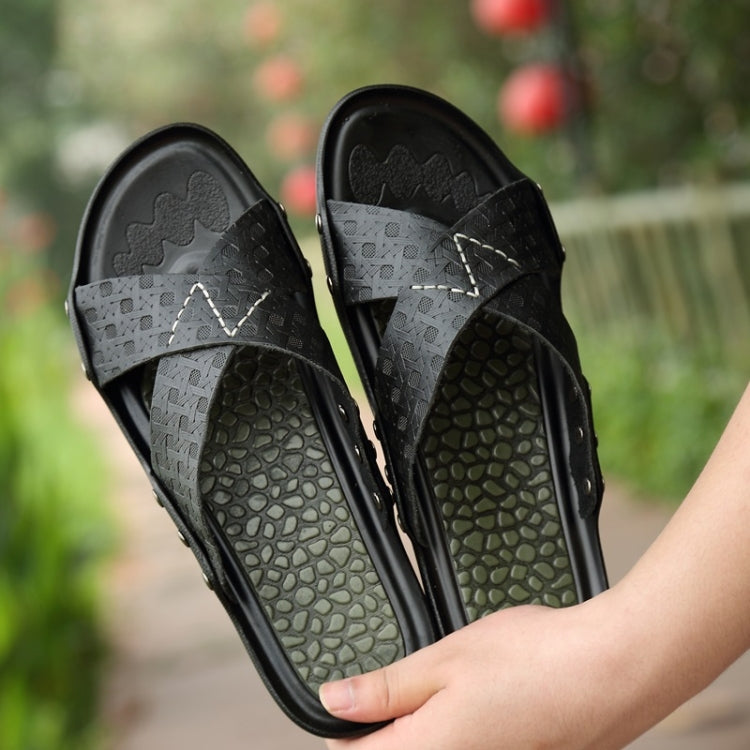 Comfortable Breathable Non-slip Wearable Slippers for Men