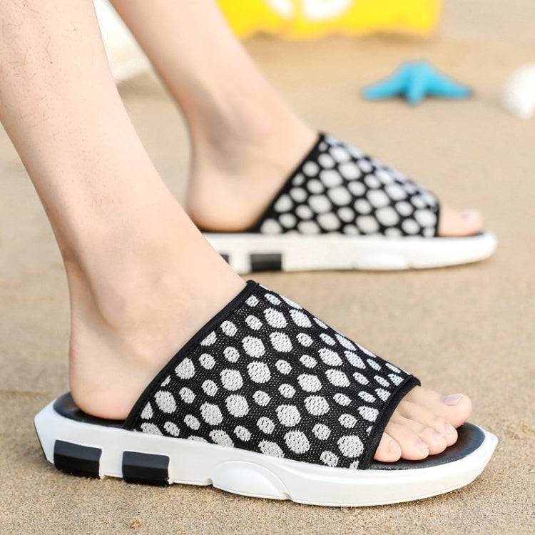 Breathable Mesh Lightweight and Comfortable Casual Sandals for Men