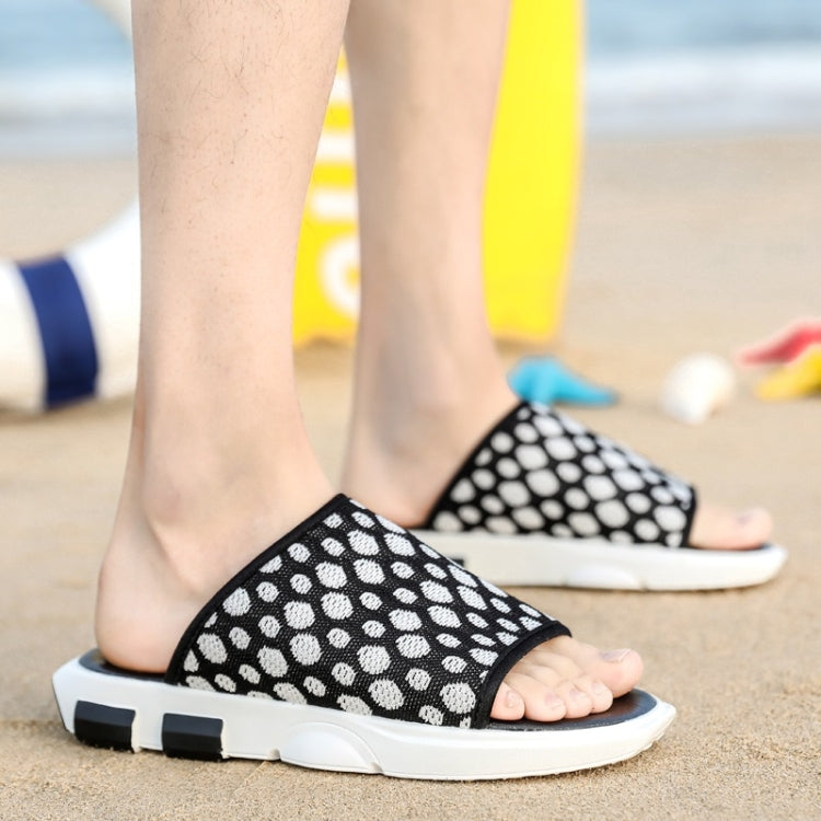 Breathable Mesh Lightweight and Comfortable Casual Sandals for Men