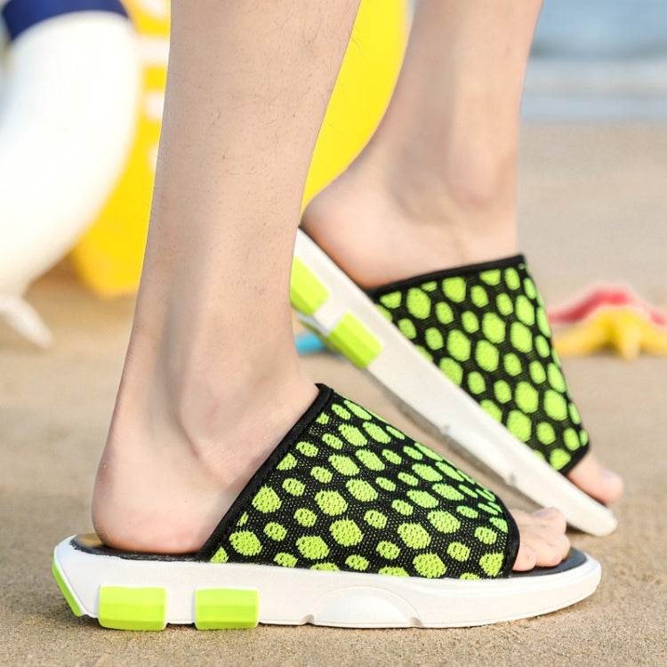 Breathable Mesh Lightweight and Comfortable Casual Sandals for Men