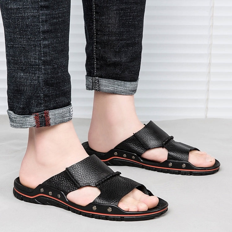 Comfortable and Breathable Casual Slippers for Men
