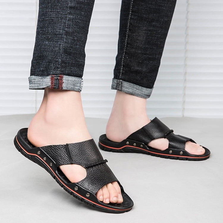 Comfortable and Breathable Casual Slippers for Men