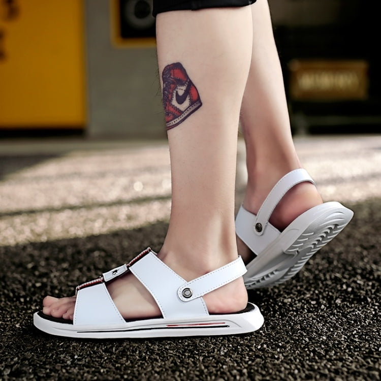 Comfortable Breathable Non-slip Wear-resistant Two-wear Beach Sandals Slippers for Men