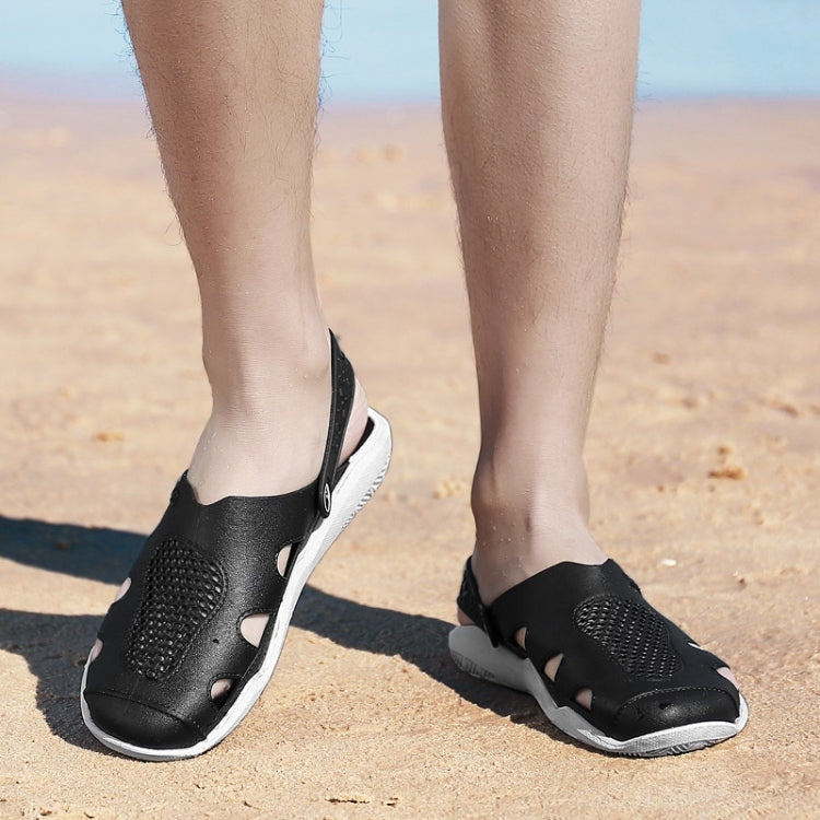 Lightweight Comfortable Non-slip Wearable Two-wear Casual Hole Shoes for Men