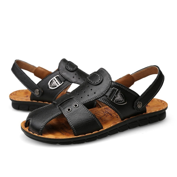 Non-slip Soft Bottom First Layer Cowhide Beach Wearable Sandals Slippers for Men