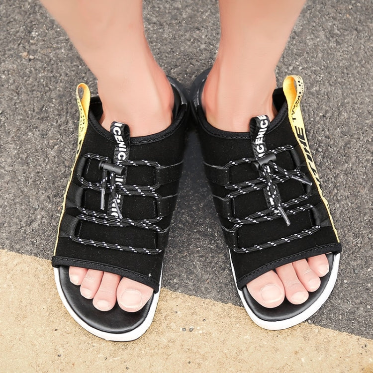 Breathable Mesh Lightweight Anti-skid Wear-resistant Telescopic Buckle Slippers for Men