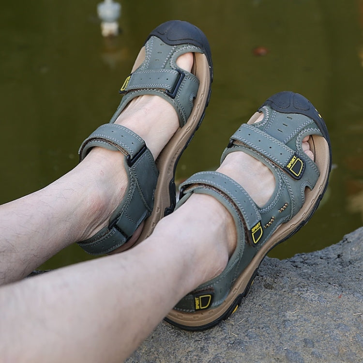 First Layer Cowhide Soft Face Outdoor Casual Sandals for Men
