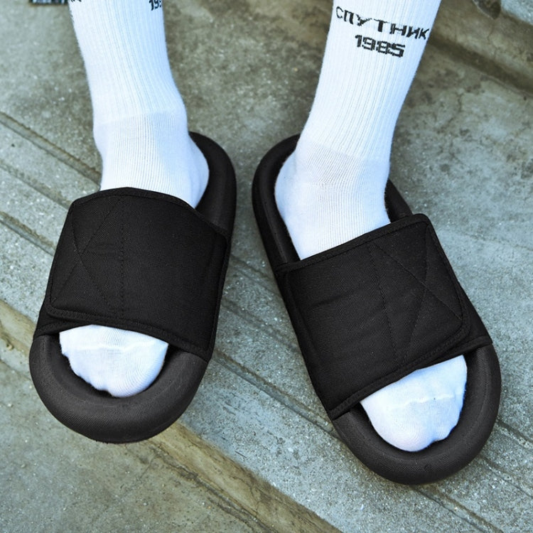 Fashion Trend Casual Lightweight Mesh Cloth Couple Slippers