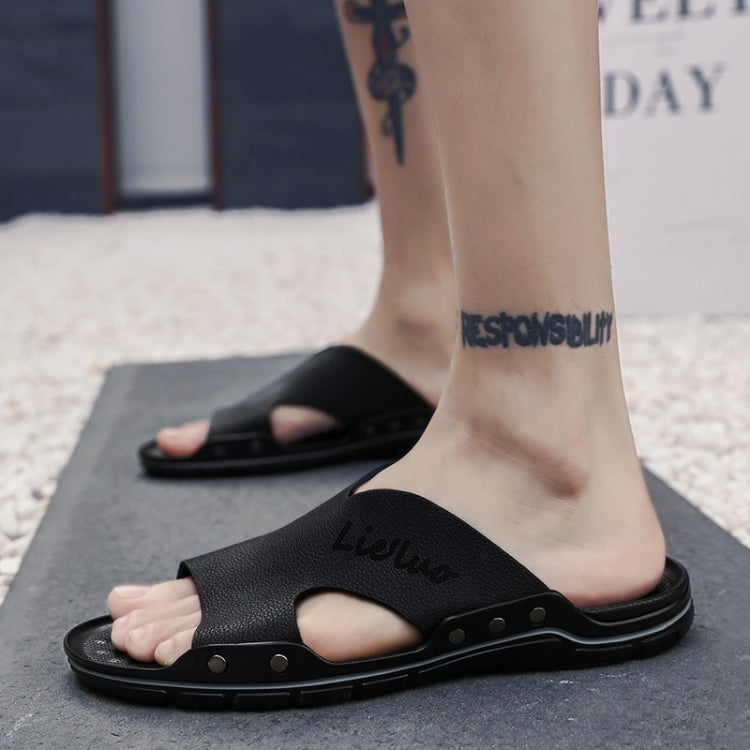 Casual Fashion Trend Microfiber Leather Slippers for Men