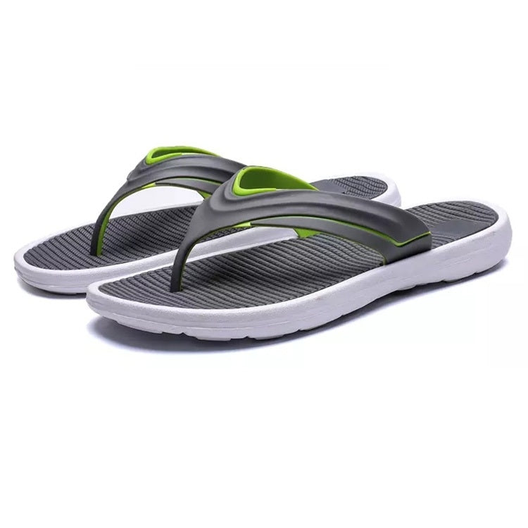 Casual Fashion Massage Bottom Lightweight Outdoor Slippers for Men