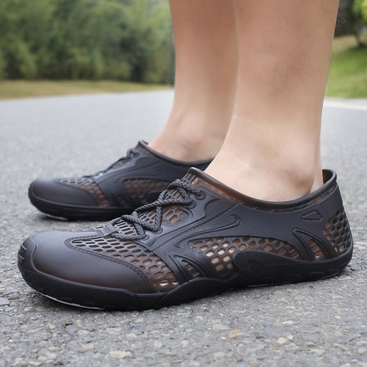 Hollow Breathable Comfortable Non-slip Wading Shoes Hole Shoes for Men