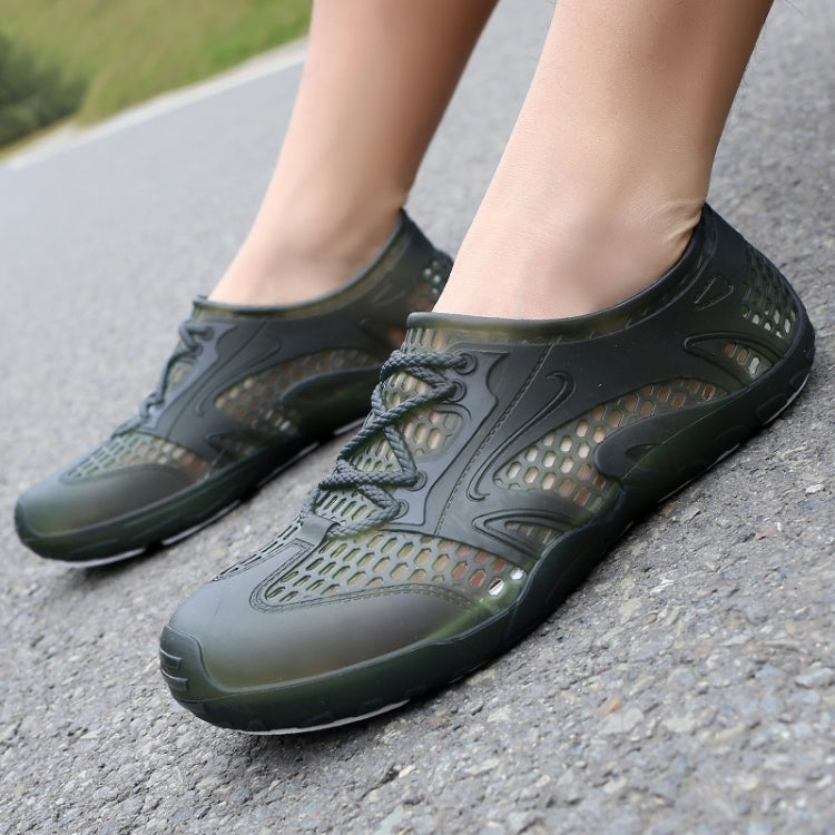 Hollow Breathable Comfortable Non-slip Wading Shoes Hole Shoes for Men
