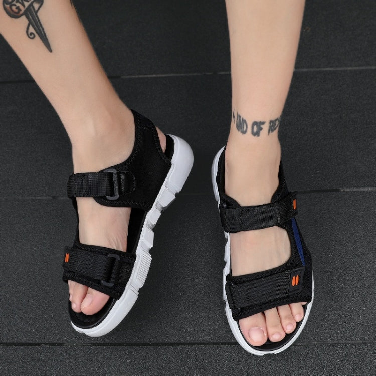 Youth Trend Comfortable Breathable Wear-resistant Non-slip Beach Sandals for Men