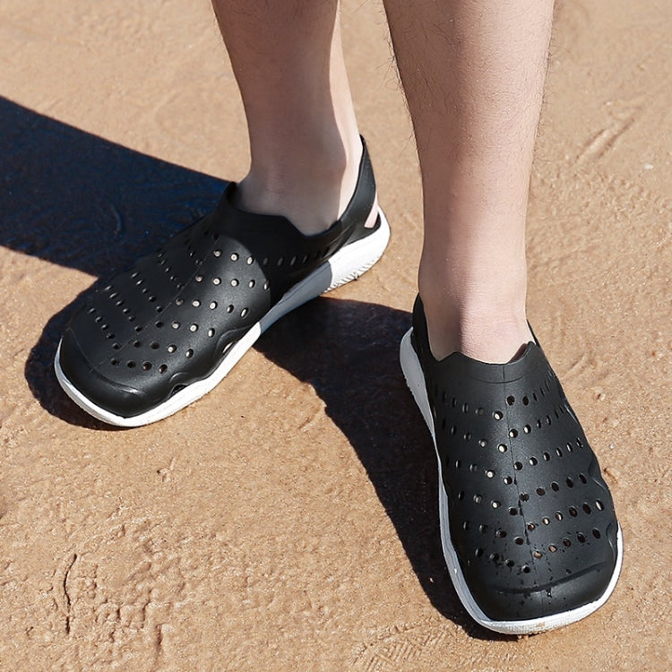 Stylish and Comfortable Breathable Wearable Hole Shoes Sandals for Men