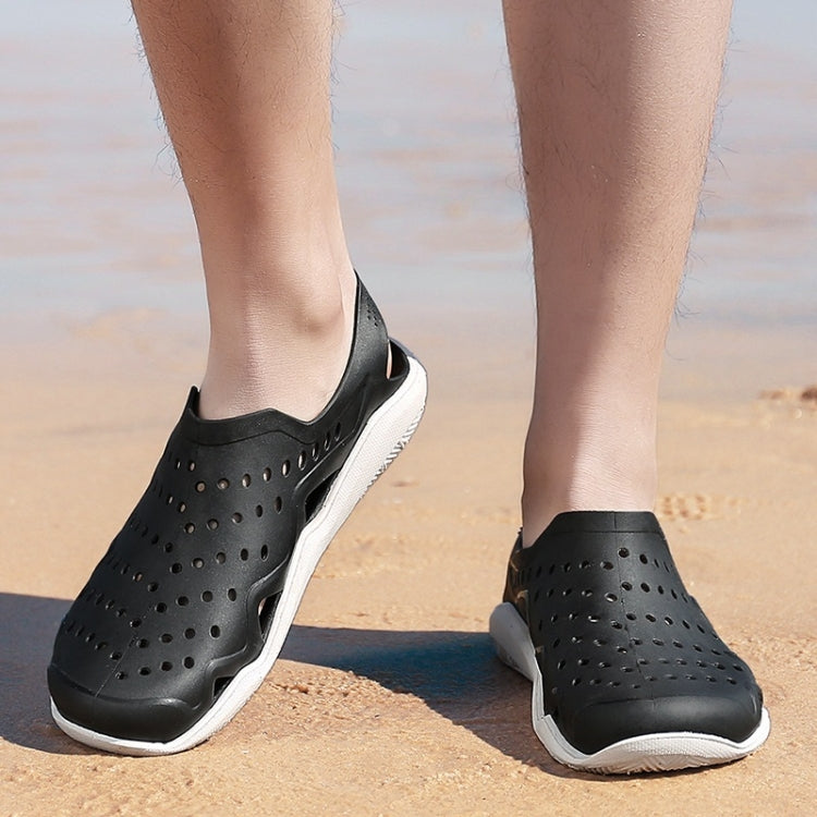 Stylish and Comfortable Breathable Wearable Hole Shoes Sandals for Men