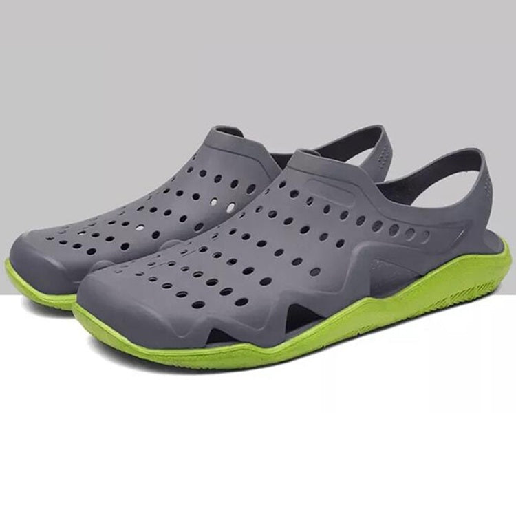 Stylish and Comfortable Breathable Wearable Hole Shoes Sandals for Men