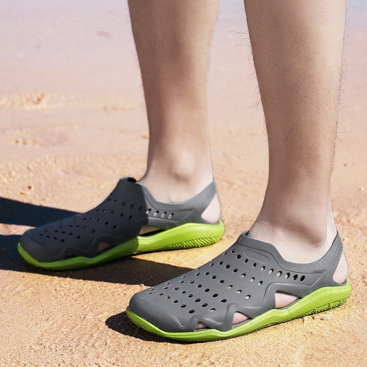Stylish and Comfortable Breathable Wearable Hole Shoes Sandals for Men