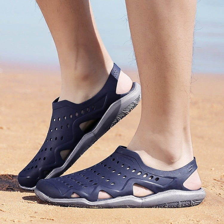 Stylish and Comfortable Breathable Wearable Hole Shoes Sandals for Men