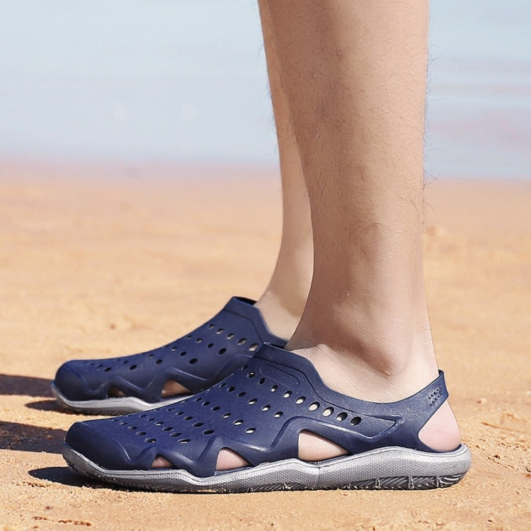 Stylish and Comfortable Breathable Wearable Hole Shoes Sandals for Men