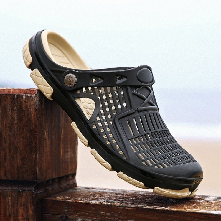 Simple Stylish Comfortable Breathable and Wearable Two-wear Hole Shoes for Men