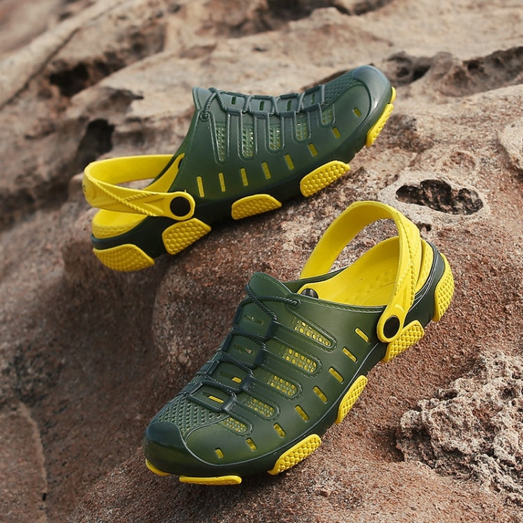 Youth Trend Comfortable and Breathable Two-wear Jelly Beach Hole Shoes for Men