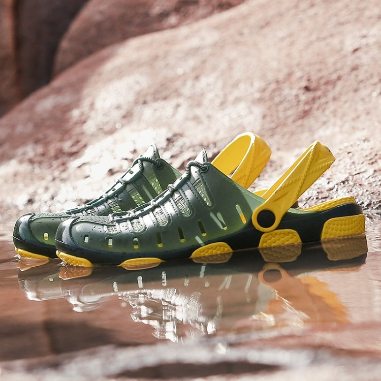 Youth Trend Comfortable and Breathable Two-wear Jelly Beach Hole Shoes for Men