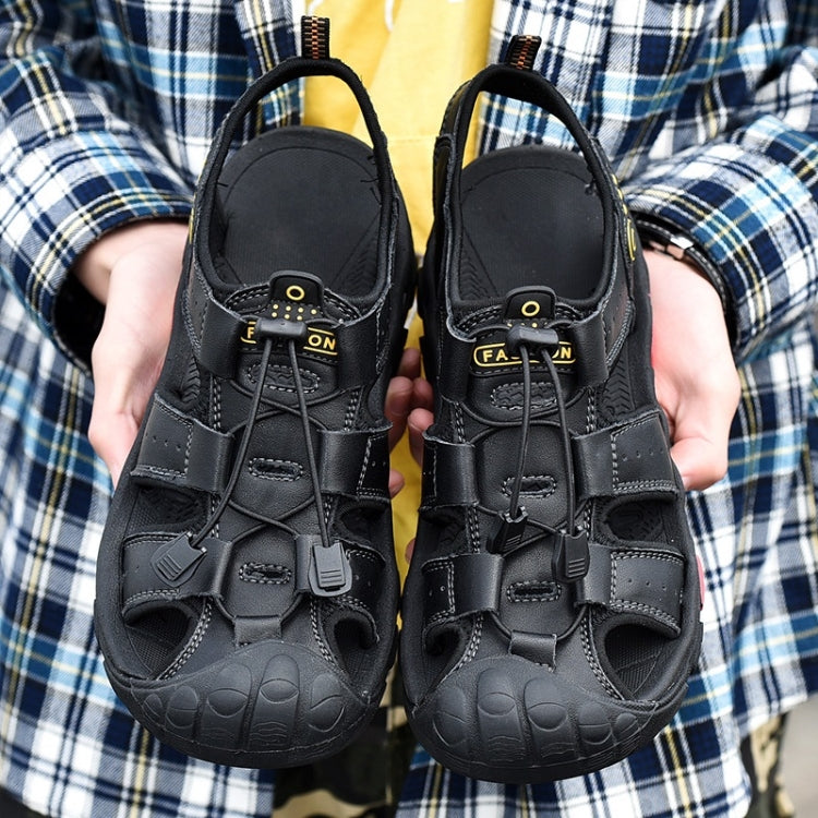 First Layer Cowhide Outdoor Leisure Beach Sandals for Men