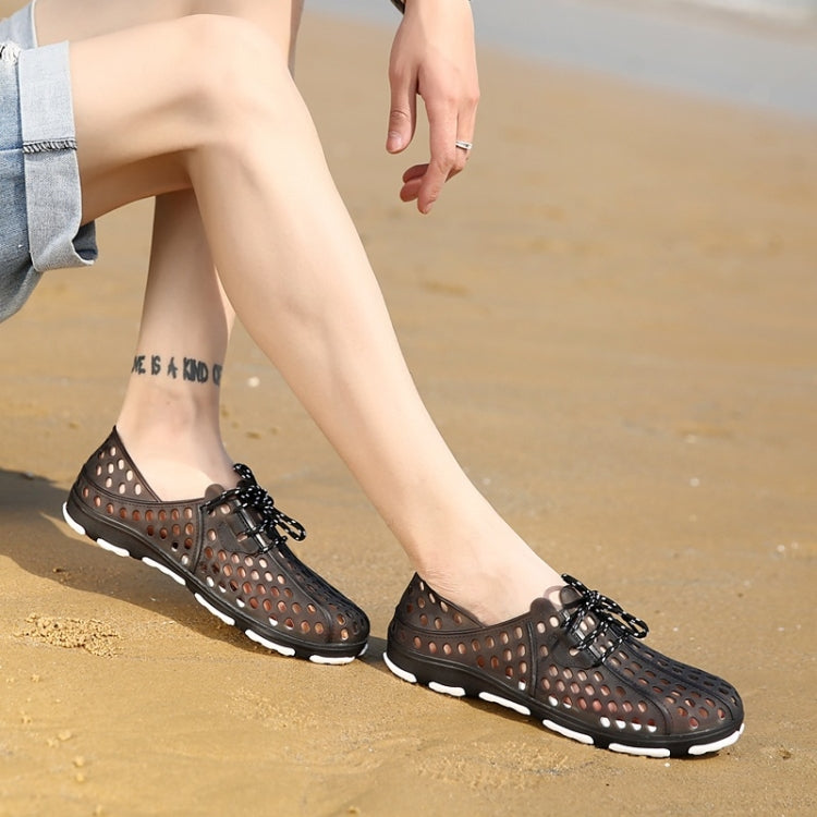 Hollow Fashion Trend Beach Hole Shoes for Men