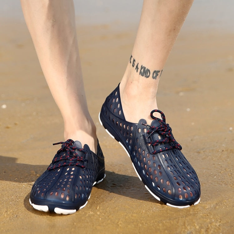 Hollow Fashion Trend Beach Hole Shoes for Men