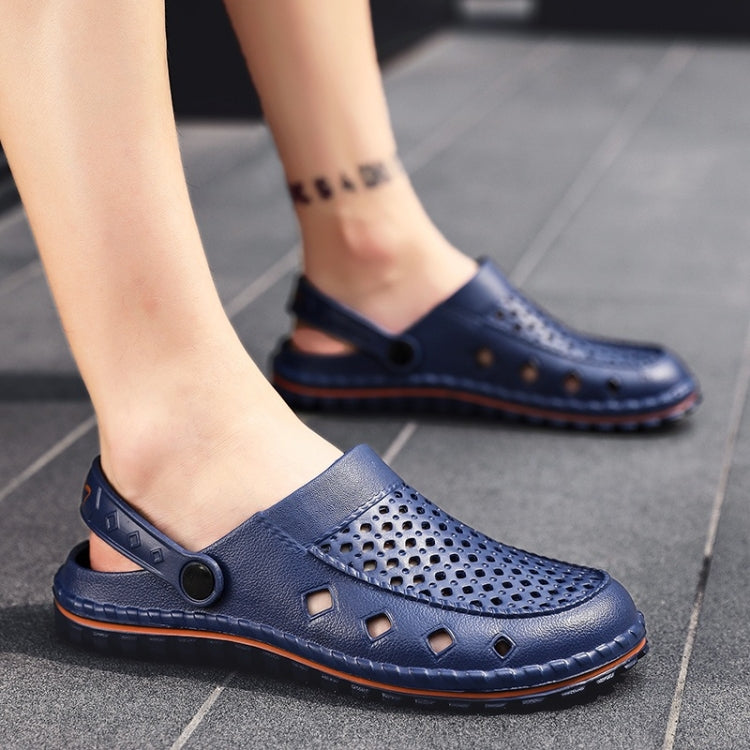 Youth Trend Hollow Soft and Comfortable Folding Resistance Beach Hole Shoes for Men