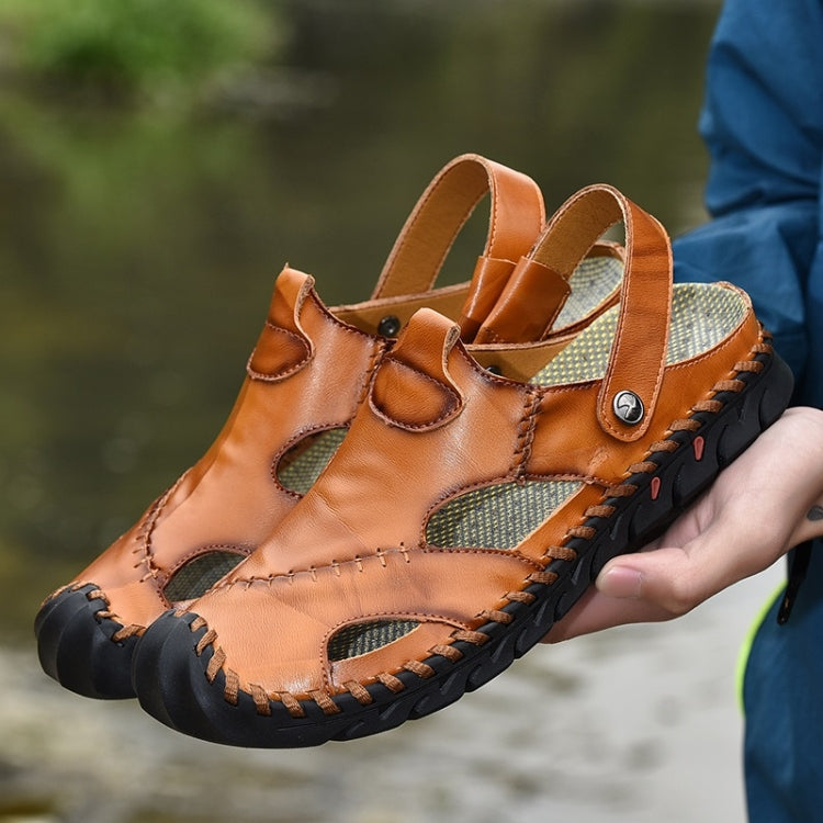 Hand-stitched Outdoor Casual Leather Beach Shoes Sandals for Men
