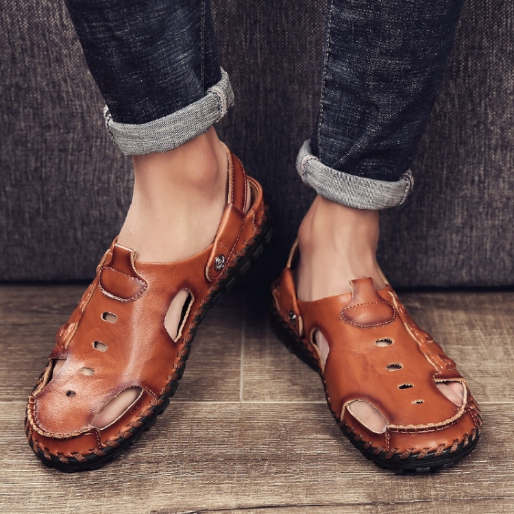 Youth Trend Outdoor Leisure and Convenient Two-wear Sandals for Men