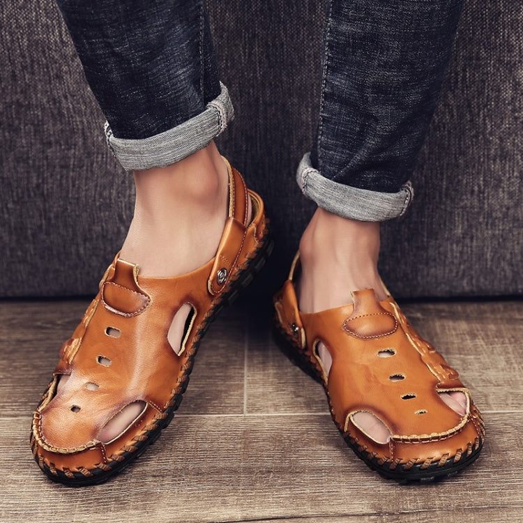 Youth Trend Outdoor Leisure and Convenient Two-wear Sandals for Men