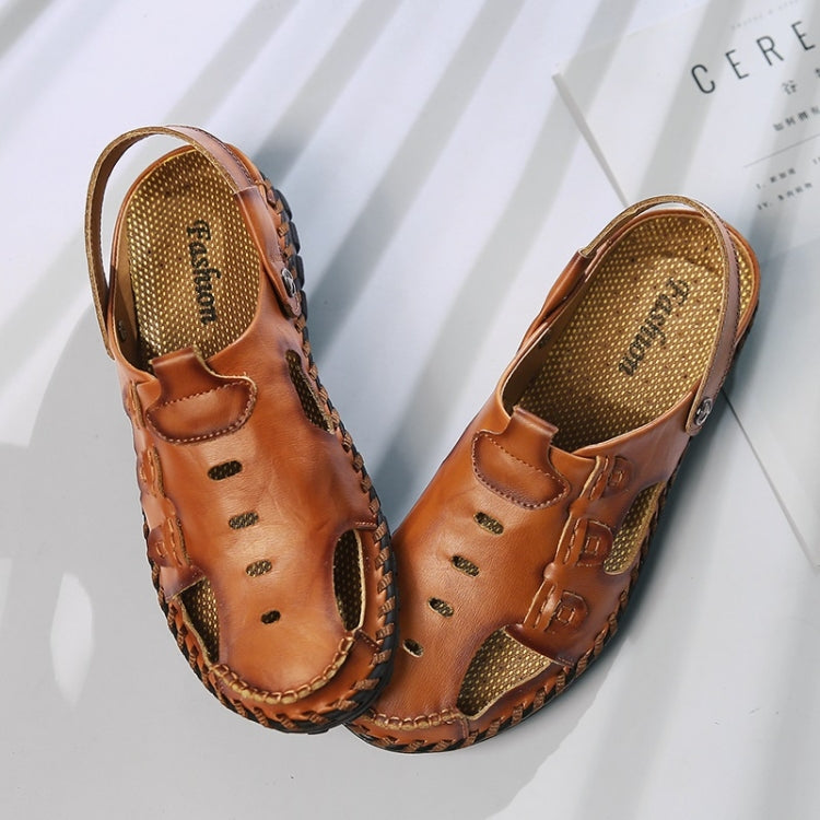 Youth Trend Outdoor Leisure and Convenient Two-wear Sandals for Men
