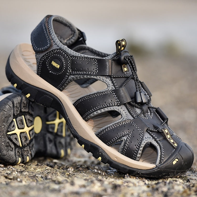 First Layer Cowhide Flexible and Comfortable Outdoor Casual Beach Sandals for Men