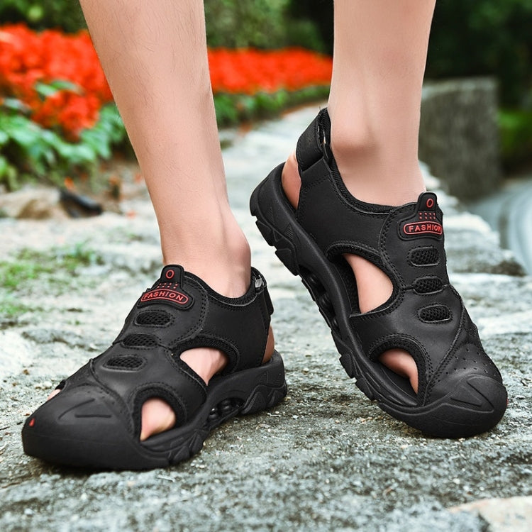 Matte Leather Wear-resistant Outdoor Casual Beach Sandals for Men