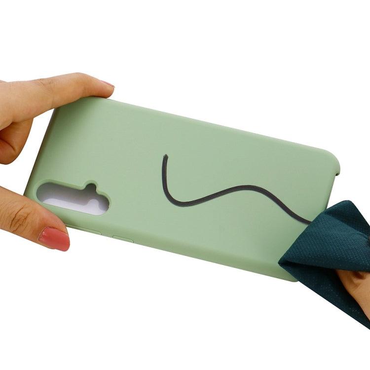 Solid Color Liquid Silicone Dropproof Protective Case for Huawei Nova 5 / Nova 5 Pro