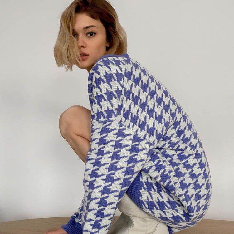 Loose V-neck Long-sleeved Knitted Cardigan Coat