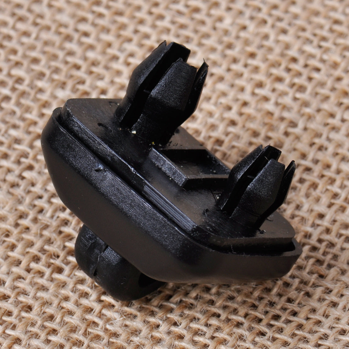 Sun Visor Clip Hook Bracket Hanger Fit for Audi A3 A4 A5 Q3 Q5 8U0857562 An