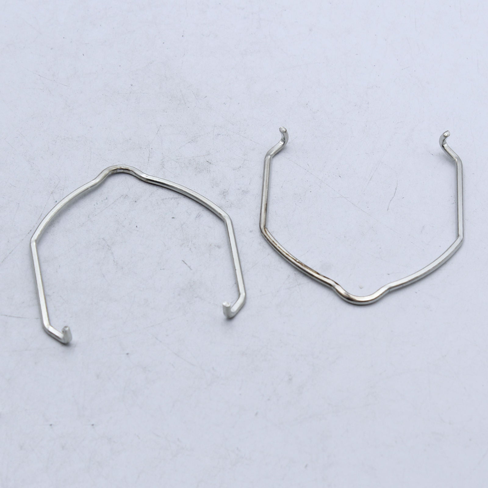2 Pcs Transporter Intercooler Turbo Hose Pipe Retaining Clips 1J0145769H