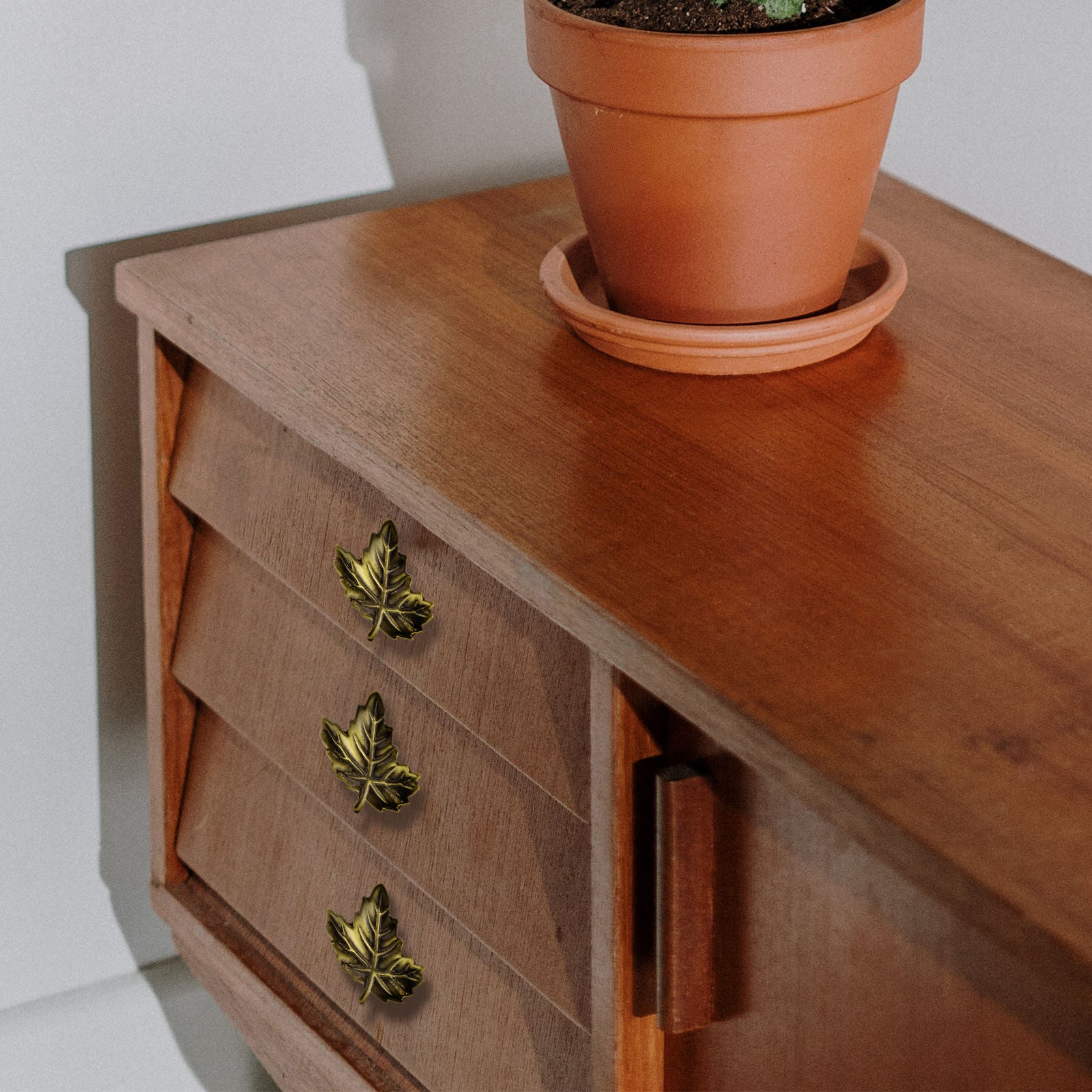 Set of 0 Retro Leaf Furniture Knob, Drawer Cabinet Decor