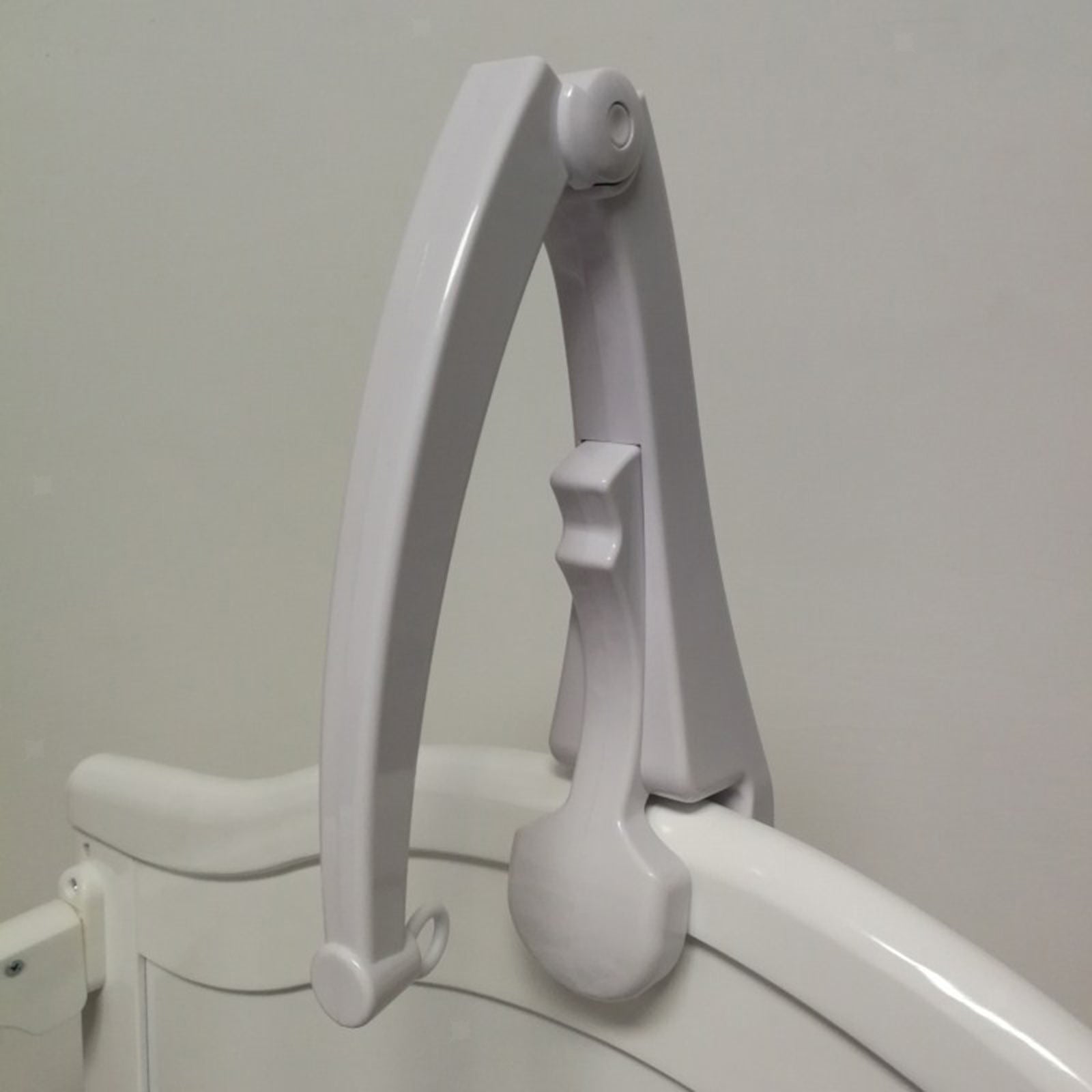 DIY Baby Crib Bell Holder Wind-up Rattles Bracket Stent Set Baby Room Decor