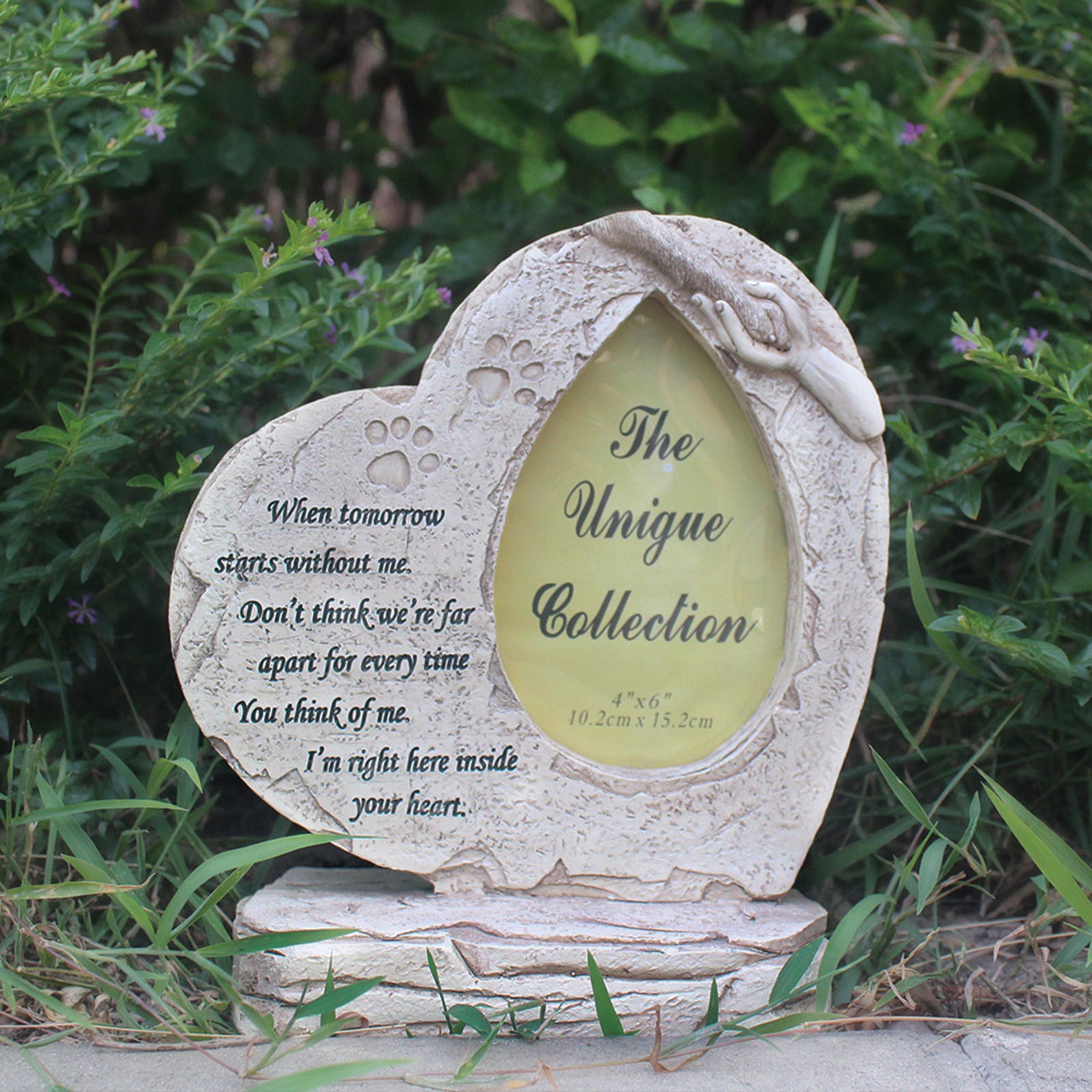 Pet Memorial Stone Heart Shaped Tombstone Cat with Yard Pet Loss Ornaments