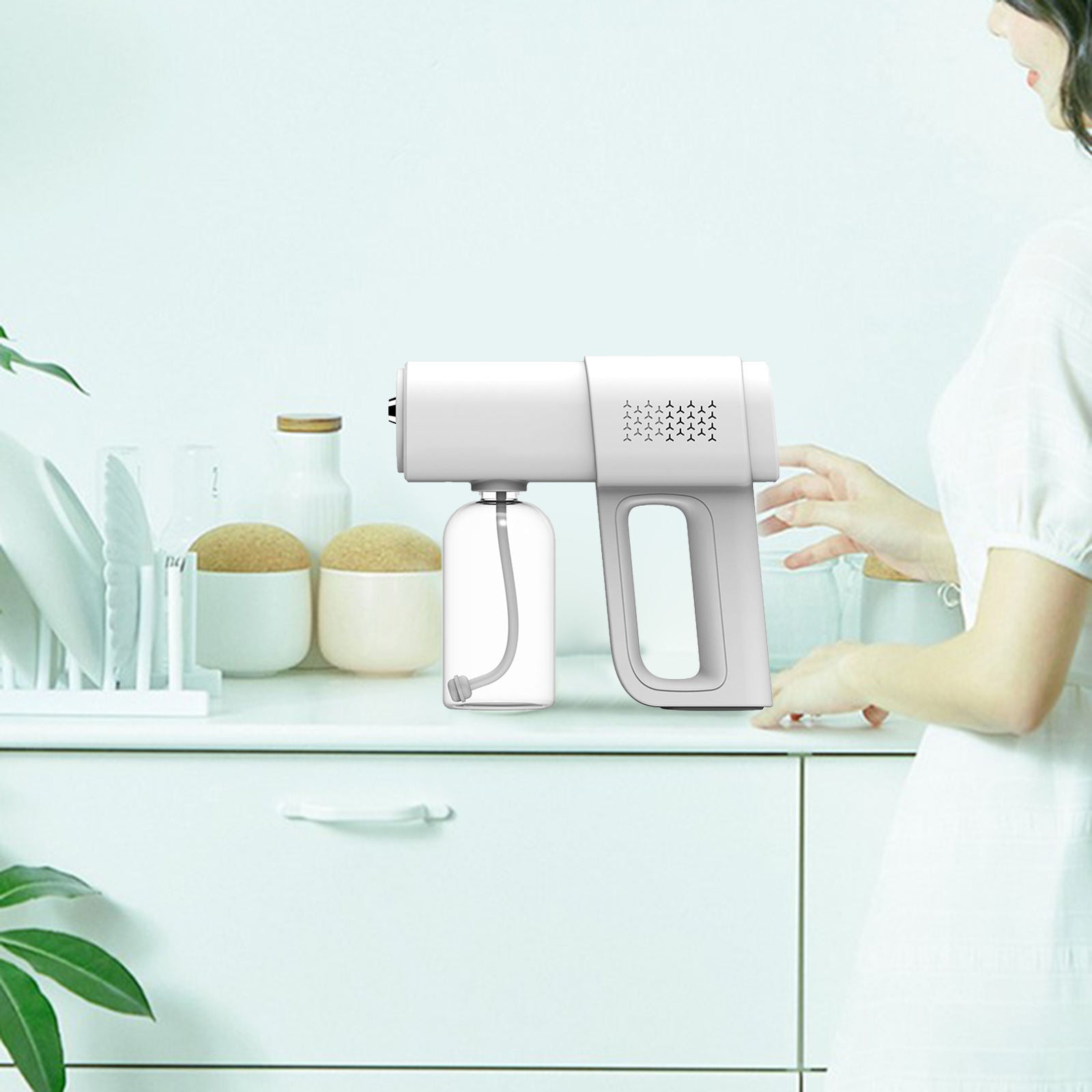 Handheld Wireless Disinfectant Atomizer Adjustable for Home 2000mAh 380ml
