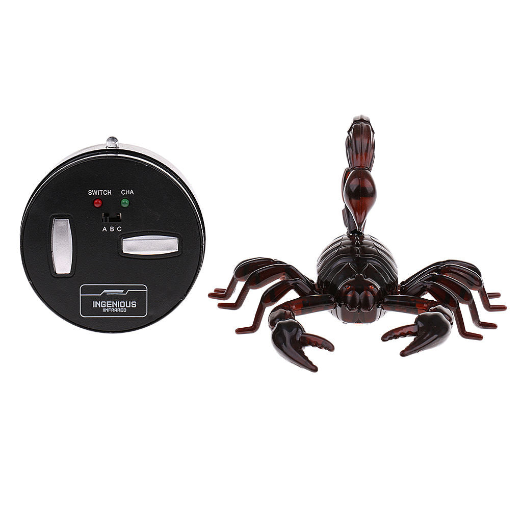 Funny Simulation Infrared RC Remote Control Scary Insect Toys Halloween Gift