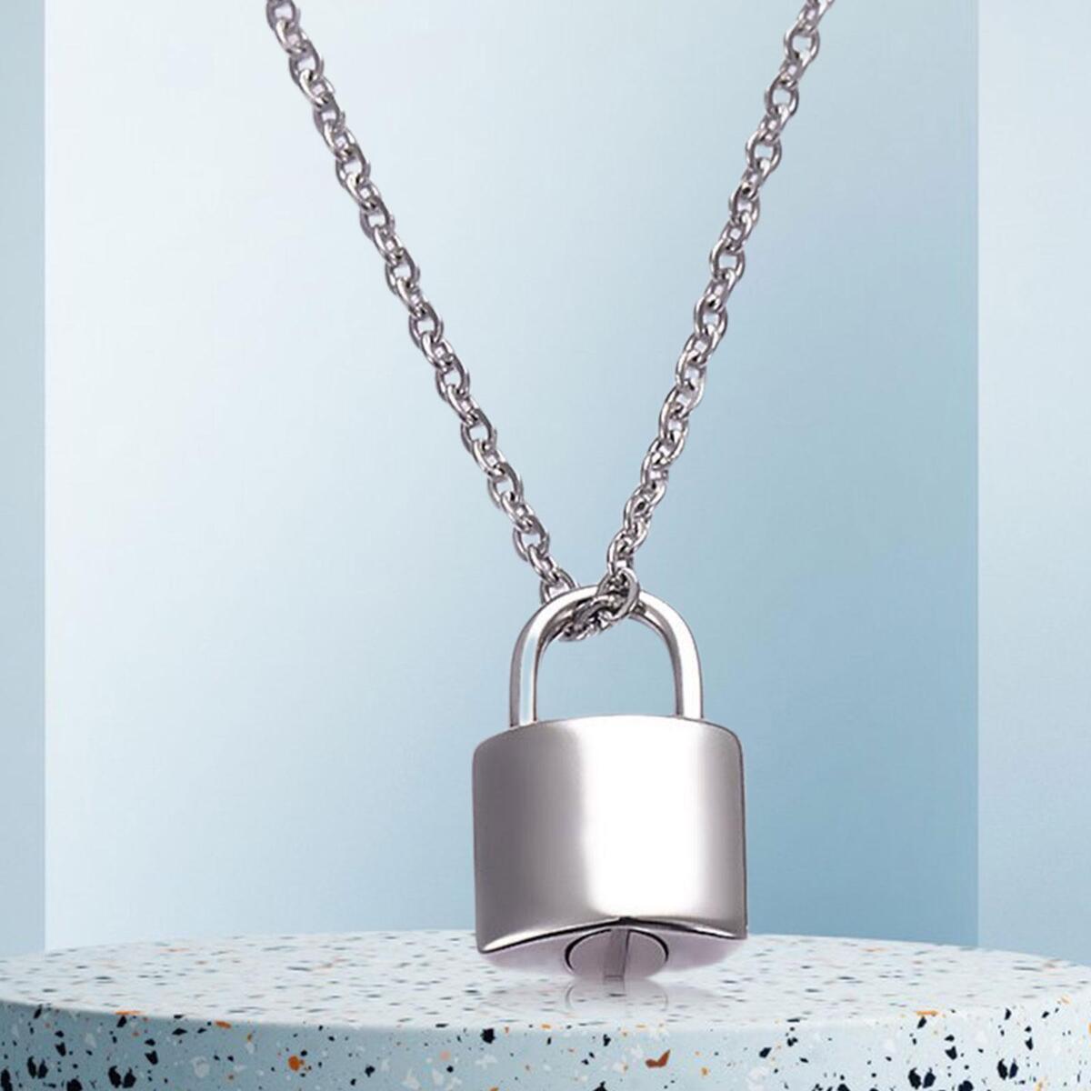 2Pcs Mini Padlock Cremation Urn Necklace Cremation Keepsake Charm Decorative